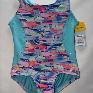 Art Class Girls Multicolor One Piece Swimsuit XS
4/5 Wicking Fabric NWT